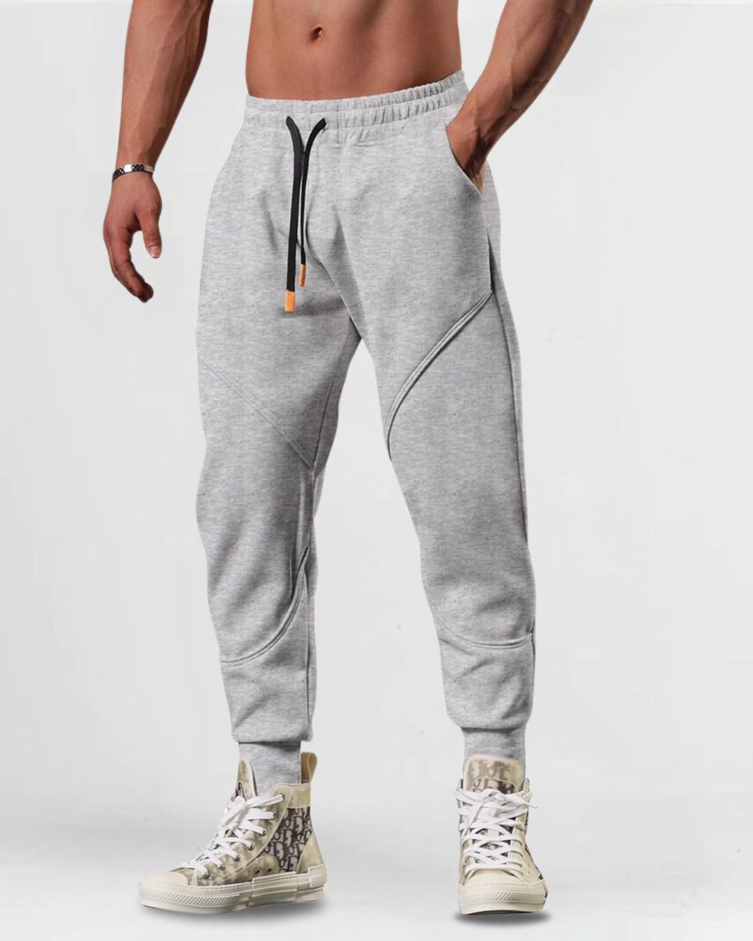 מכנסי Jogger Hot מבית DrawnBody - בד תרמי יחודי